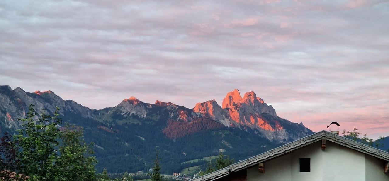 Haus Rochard Lägenhet Kienzen Exteriör bild